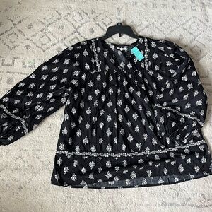 Black with White Lightweight  Women's Top